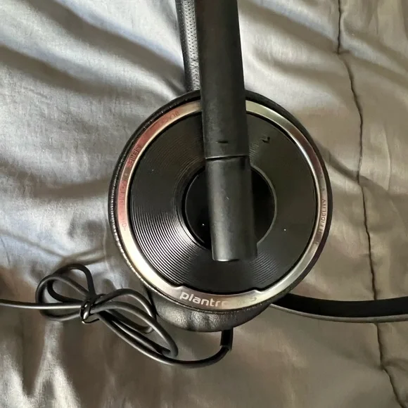 🆕 Plantronics Blackwire C-520M USB Headset, On-Ear Mono Headset, Wired - Picture 6 of 9